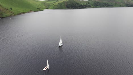 Two-sailing-boats-on-a-lake-in-Wales