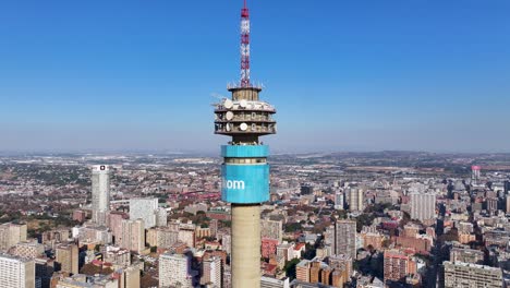 Hillbrow-Tower-In-Johannesburg-In-Gauteng,-Südafrika