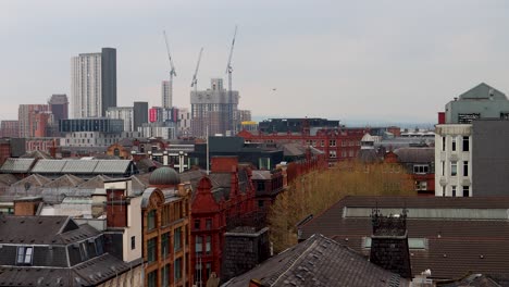 City-Centre-Skyline-View-Across-Rooftops-Of-Manchester-In-England,-UK,-Static-Shot