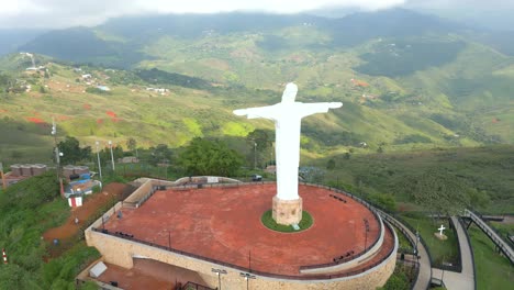 Vista-Aérea-Monumento-A-Cristo-Rey