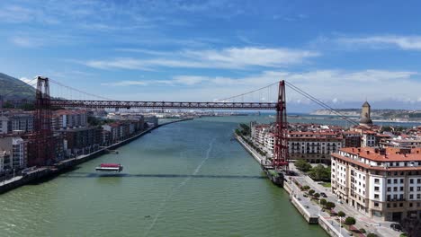 Vizcaya-Brücke-Getxo-Bilbao-Spanien-Drohne,-Luftgondelüberquerung