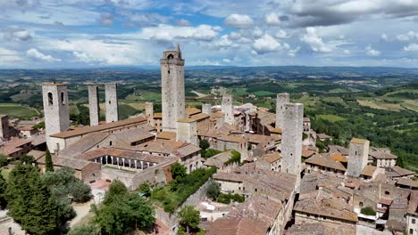 San-Gimignano.Tuscany.-Italy.-Drone-view.-4K