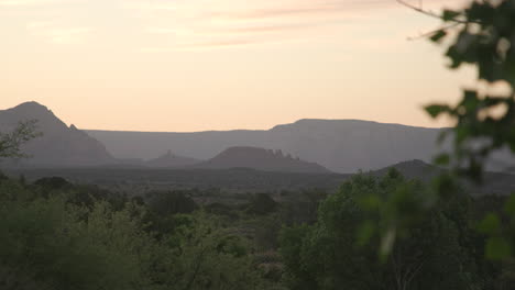 Desert-landscape-at-down-in-Sedona,-AZ