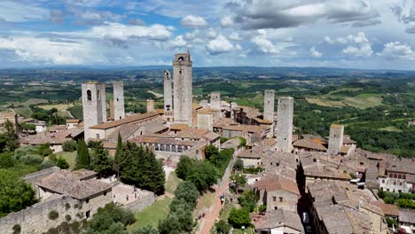 San-Gimignano.Tuscany.-Italy.-Drone-view.-4K