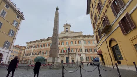 Calles-De-Roma-Y-Lugares-Históricos-Durante-El-Día.