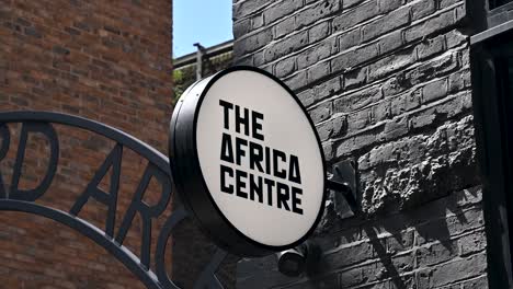 The-Africa-Centre,-Cole-Street,-Southwark,-London,-United-Kingdom