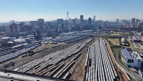 Skyline-Von-Johannesburg-In-Johannesburg-In-Gauteng,-Südafrika