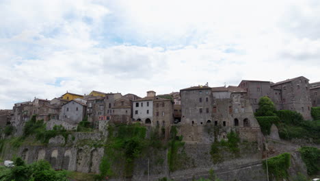 La-Pintoresca-Ciudad-Italiana-De-Orte-En-La-Región-Del-Lacio,-Italia.