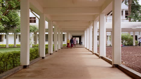 Corridor-inside-hospital-building-in-Tanzania-with-doctors-and-patients