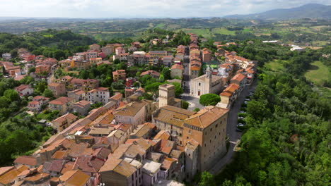 Gemeinde-Stimigliano-In-Der-Provinz-Rieti,-Italien---Drohnenaufnahme-Aus-Der-Luft