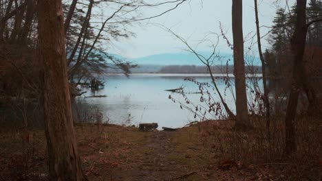 Mit-Blick-Auf-Die-Bucht-Des-Hudson-River