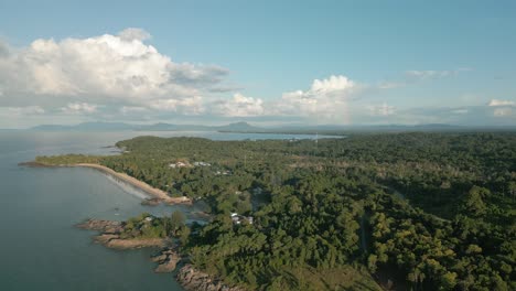 Ariel-View-Pugu-Und-Siar-Village-Beach,-Kuching,-Sarawak