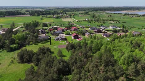 Toma-Aérea-De-Edificios-Residenciales-Privados