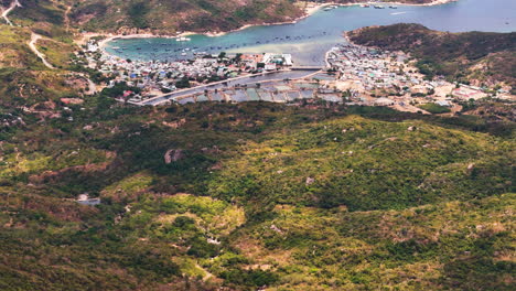 Spectacular-Drone-Reveal-Of-In-Ninh-Thuan-Province,-Central-Vietnam