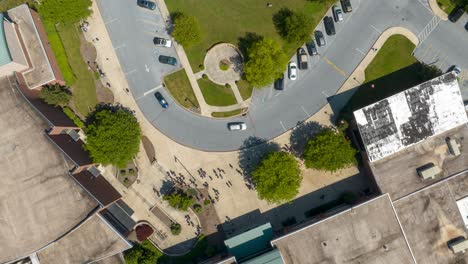 American-school-dismissal-time-lapse-above-bus-loop