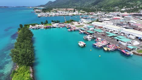 Isla-Mahe-En-Victoria-En-Las-Islas-Seychelles-Seychelles