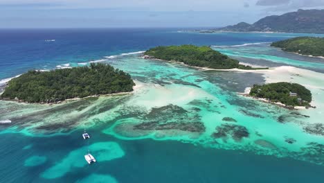 Saint-Anne-Nationalpark-Auf-Der-Insel-Mahé-In-Victoria,-Seychellen