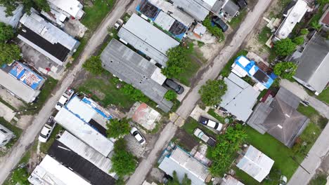 Casas-Móviles-Aéreas-De-Arriba-Hacia-Abajo-O-De-Clase-Baja-En-El-Suburbio-De-La-Ciudad-Americana