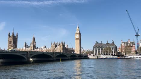 London-Palast-Von-Westminster-Big-Ben-Fluss-Ansicht