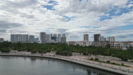 Low-aerial-over-Laguna-Nichupte-to-Malecon-Tajamar-at-Cancun,-Mexico