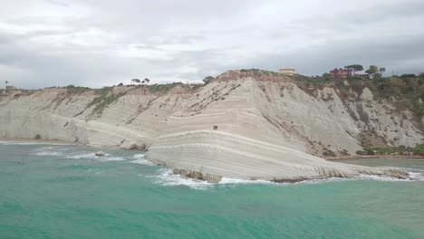 Aerial-footage-of-famous-landmark-in-Sicily,-Italy