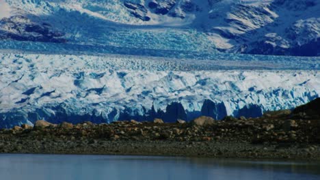 Glacier-En-Argentine,-Perrito-Moreno,-Patagonie-Glacier-In-Argentina,-Perrito-Moreno,-Patagonia