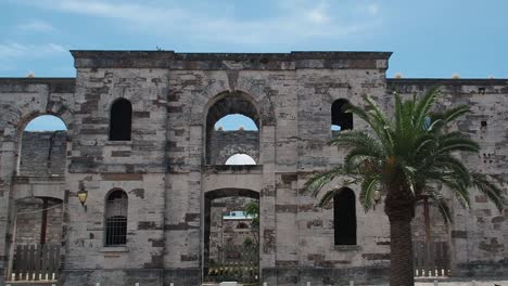 Bermuda-Fähre,-Die-Von-Hamilton-City-Zur-Royal-Naval-Dockyard-Fährt