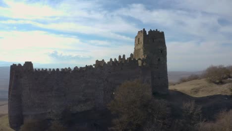 Old-fourteenth-century-castle-located-in-Kaspi,-Georgia