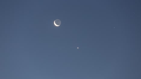 Timelapse-De-Seguimiento:-Luna,-En-Horario-De-Verano