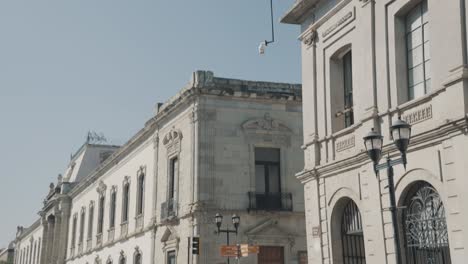 Hermosa-Arquitectura-En-Las-Calles-De-Estilo-Colonial-De-La-Ciudad-De-Oaxaca.