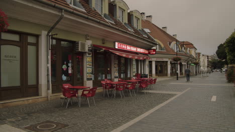 Chinese-fast-food-restaurant-in-the-Buda-side-of-Budapest,-Hungary