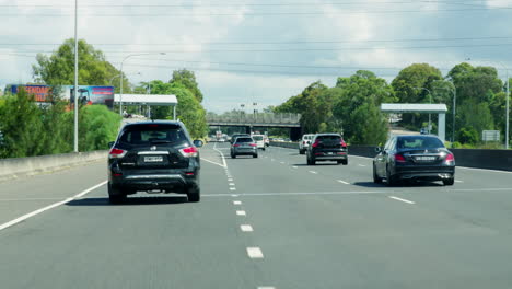 Coche-Pov-Conduciendo-Por-Las-Autopistas-M5-Y-M8-En-Sydney,-Australia