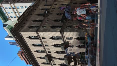 A-ground-level-time-lapse-of-the-University-Club-on-Fifth-Avenue-in-New-York-City