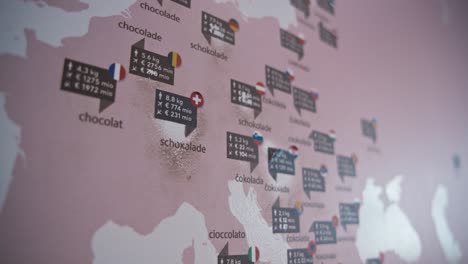 Mapa-Mundial-Detallado-Que-Destaca-Las-Estadísticas-Del-Chocolate-Por-País-En-El-Museo-Del-Chocolate.