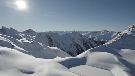 Skiing-on-Hintertux-glacier-in-Mayrhofen-Austrian-Alps