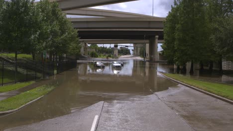 Fuertes-Inundaciones-En-Houston-Tras-El-Huracán-Beryl