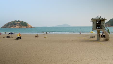 Hong-Kong’s-island-southeastern-edge,-Shek-O-Beach,-tourist-hidden-resort