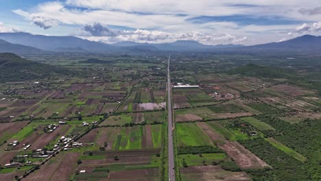 Hyperlapse-Luftaufnahme-Der-Panamericana-190-In-Der-Nähe-Von-Tlacolula,-Oaxaca,-Mexiko