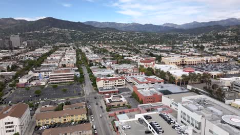 Rising-Aerial-Shot-Of-Glendale-Neighborhood-And-Commercial-Businesses-In-Los-Angeles,-California