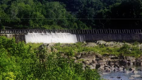 Waterfalls-at-the-waterfront-in-Old-Town-Maine