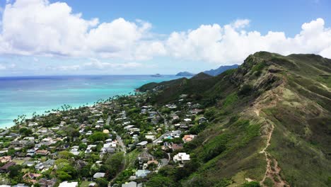 Vista-Aérea-De-La-Comunidad-De-Playa-Lanikai-En-Hawai