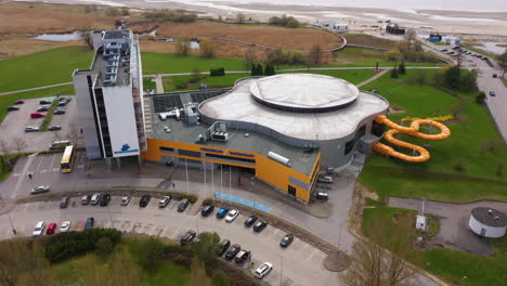 Aerial-View-of-Tervise-Paradiis-Water-Park-and-Hotel-Complex-in-Pärnu