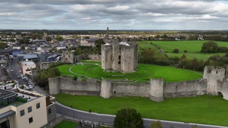 Trim-Castle,-County-Meath,-Ireland,-October-2023