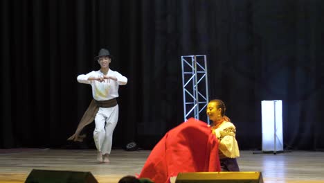 Traditional-dance-of-the-otavalo-culture,-andean-folklore,-Ecuador