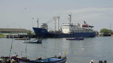 Puerto-Marítimo-De-Kollam,-Vista-Desde-El-Puerto-.kerala-India