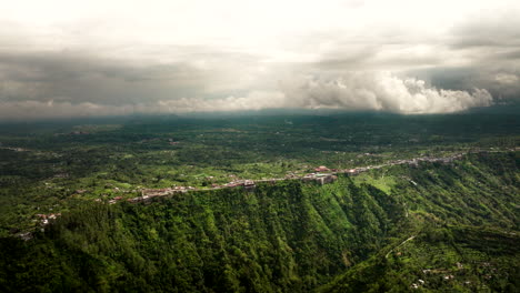 Panorama-Of-Kintamani-Town-On-Steep-Mountainside-Near-Mount-Batur-Volcano-In-Bali,-Indonesia