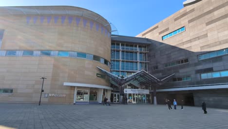 Exterior-view-of-Museum-of-New-Zealand-Te-Papa-Tongarewa-in-capital-city-of-Wellington,-NZ-Aotearoa