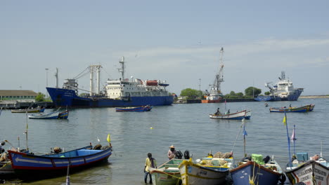 Puerto-Marítimo-De-Kollam,-Vista-Desde-El-Puerto-.kerala-India