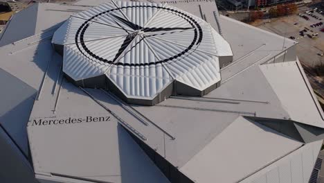 Aerial-closeup-of-Mercedes-Benz-Stadium-retractable-roof-building-design