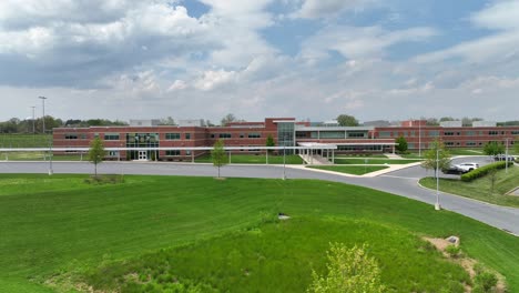 Aerial-truck-shot-of-modern-public-school